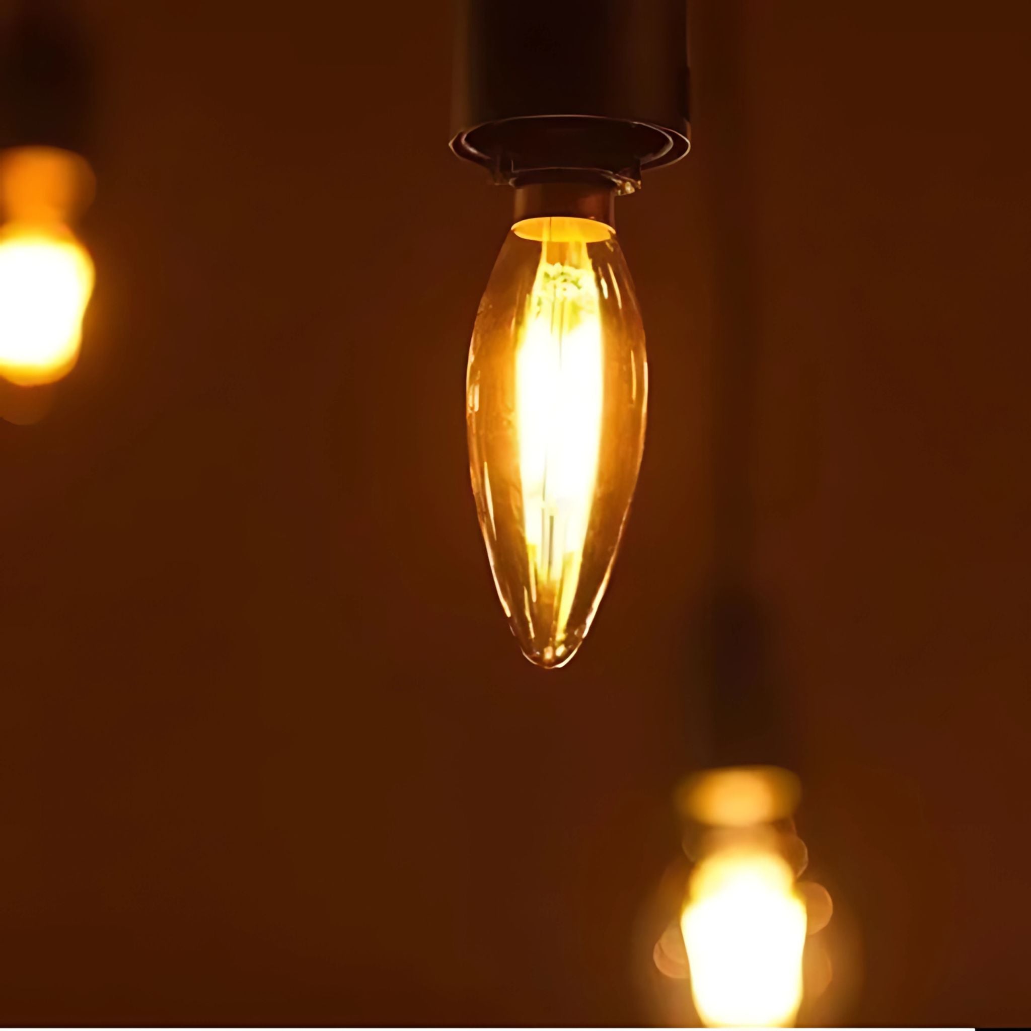 Lâmpada LED Vela Filamento 4W (Eq. 40W) – Opus