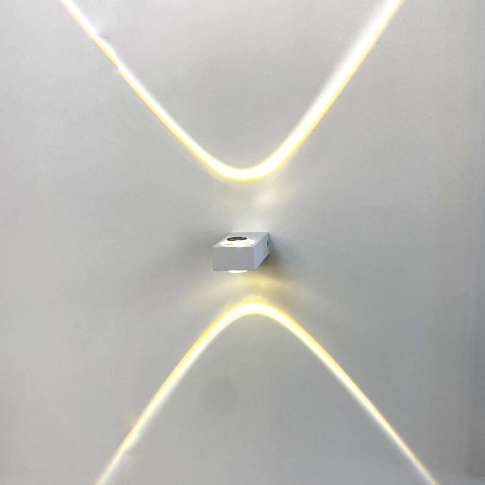 Arandela Arc Mínima - Opus