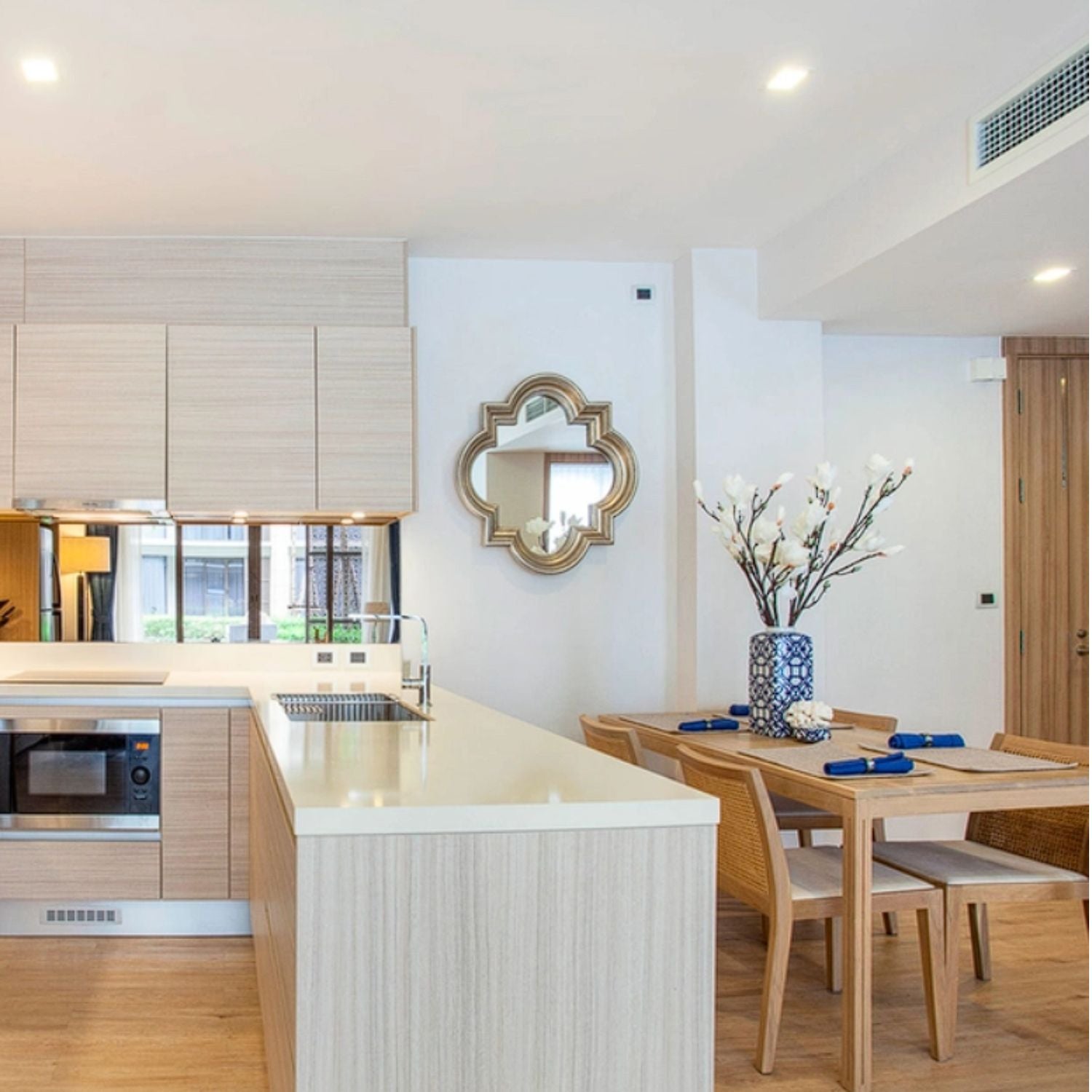 Spot Embutir Orientável Recuado Dicróica - Interlight 4716