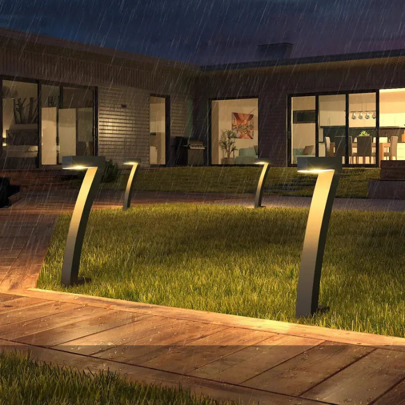 Kit-4-Luminárias-Solares-LED-para-Jardim-Luz-ambiente