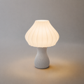 ABAJUR DE MESA MAIA COM LAMPADA LED BIVOLT E27 LUMINÁRIA MODERNA