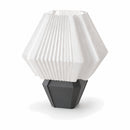 Abajur de Mesa Hexagonal com Lâmpada LED Bivolt
