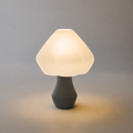 ABAJUR DE MESA MONA COM LAMPADA LED BIVOLT E27 LUMINÁRIA MODERNA