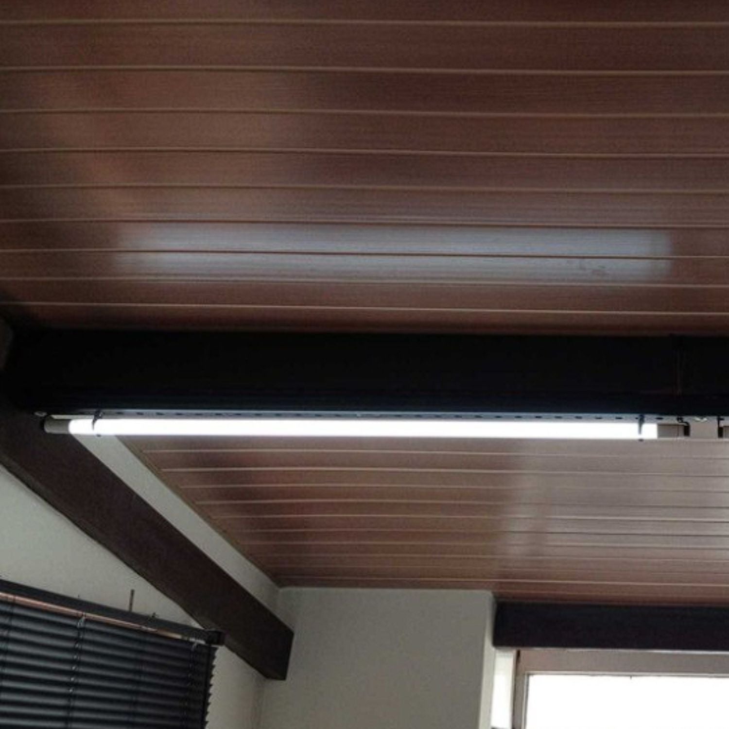 Lâmpada LED Tubular 10W T8 - Elgin