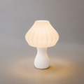 ABAJUR DE MESA MAIA COM LAMPADA LED BIVOLT E27 LUMINÁRIA MODERNA