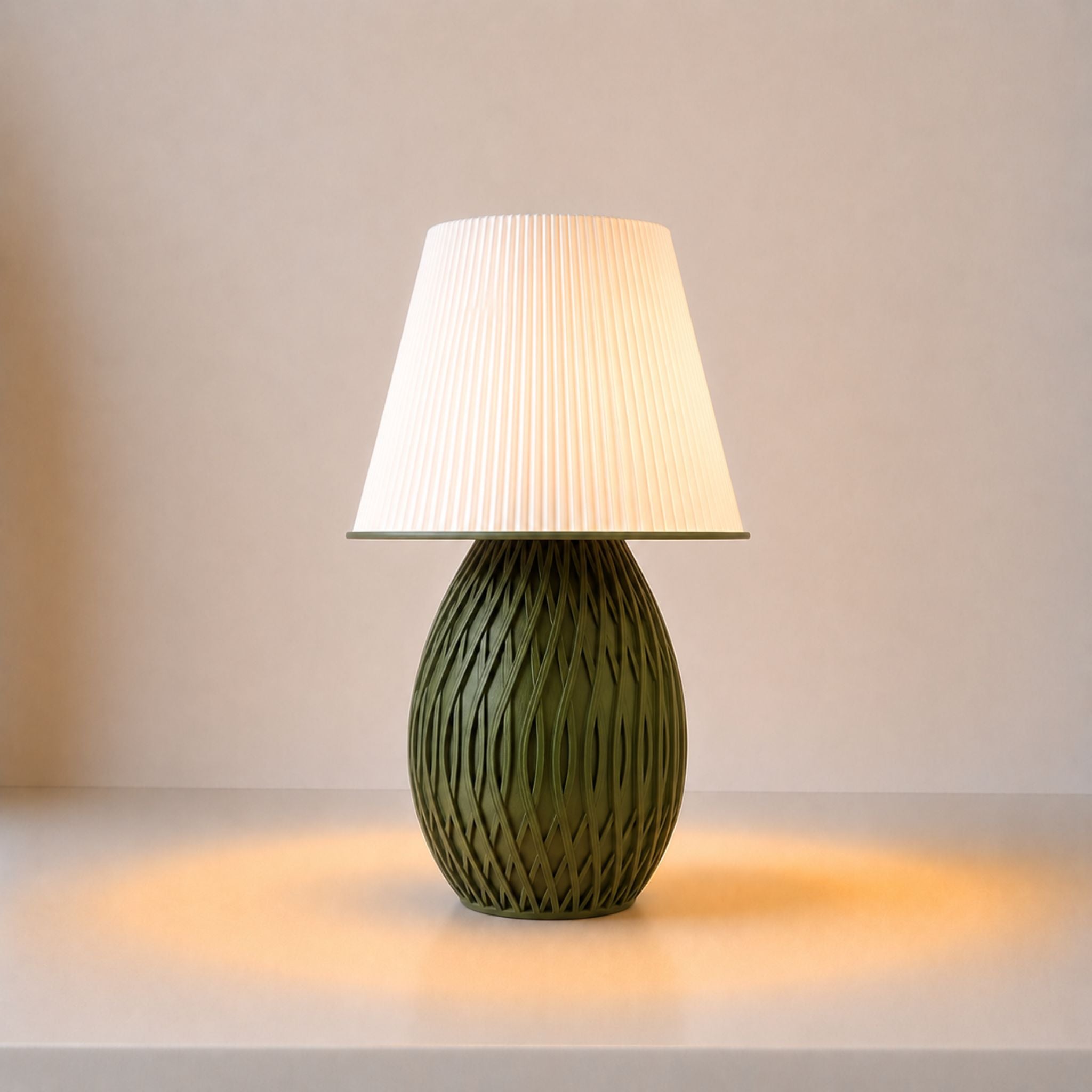 ABAJUR DE MESA COM LAMPADA LED BIVOLT E27 LUMINÁRIA MODERNA AURORA