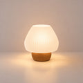 Abajur de Mesa Lumera Cogumelo Mini caramelo – aceso