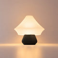 Abajur de Mesa Nexa Pagode preto – aceso