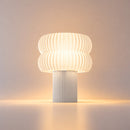 Abajur de Mesa Coluna branco – aceso