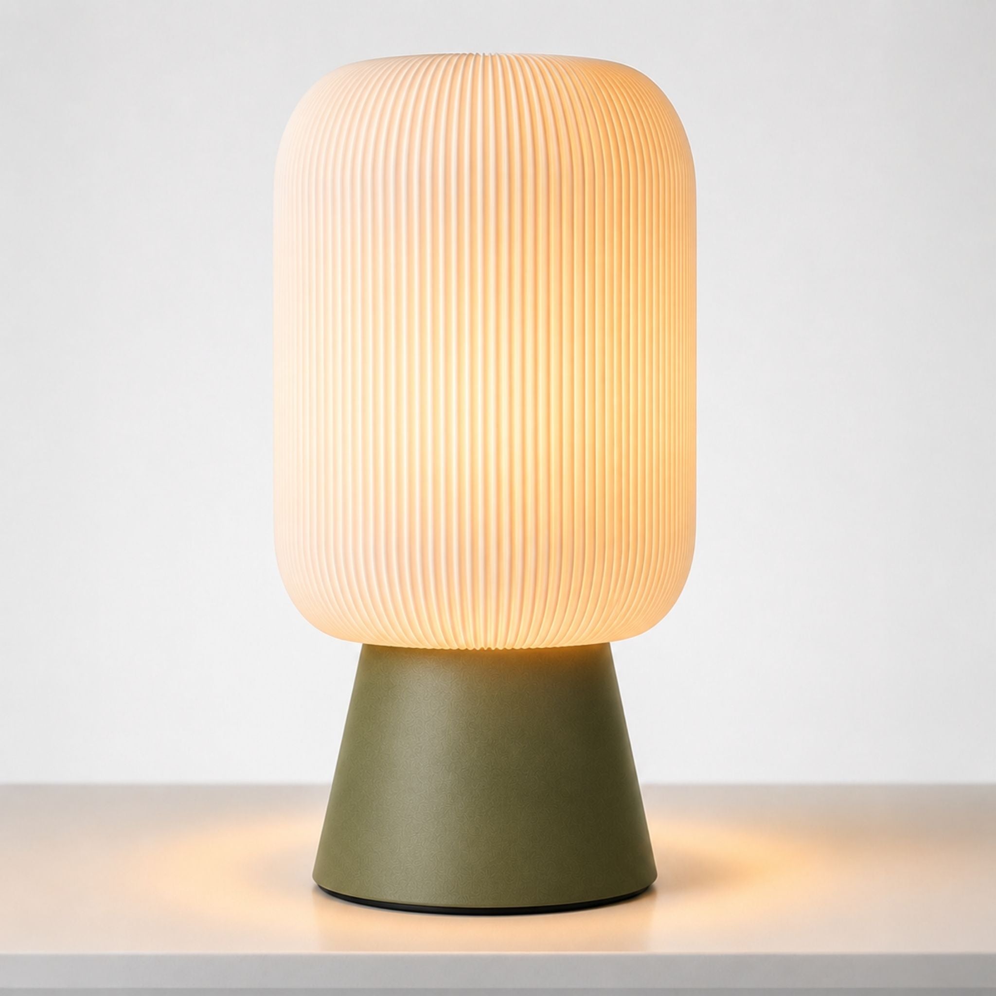 ABAJUR DE MESA KORA COM LAMPADA LED BIVOLT E27 LUMINÁRIA MODERNA