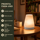 Abajur de mesa pronto para uso: enviado montado, é só tirar da caixa, ligar na tomada e acionar o interruptor do cabo